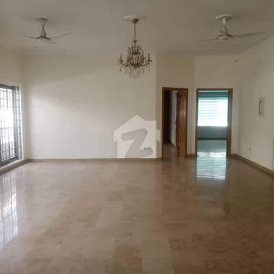 6-Bedroom Full House For Rent In F-8, Islamabad