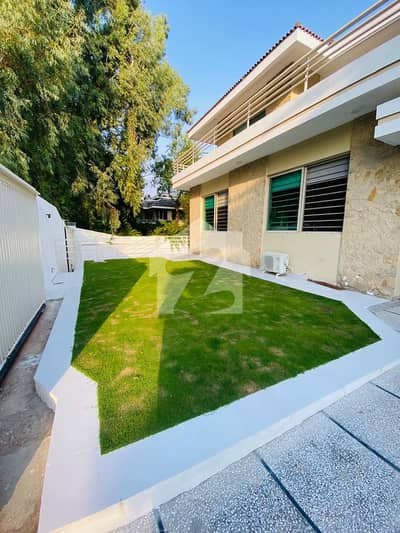 F-6 Beautiful House For Rent F-6 Beautiful House For Rent