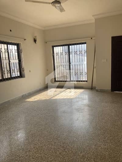 Upper Portion Available For Rent F-11 Markaz