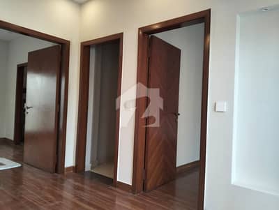 Spacious Prime Location 5 Marla House Available For Rent In DHA Phase 5