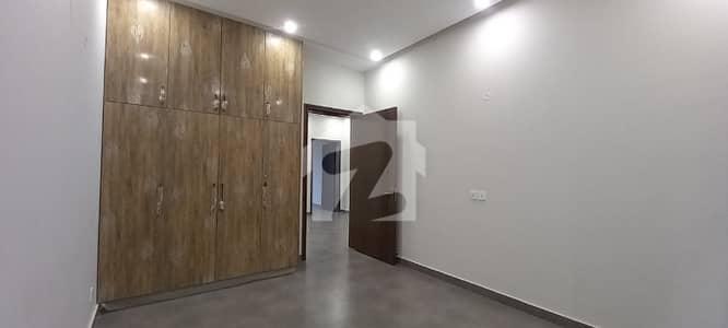 Prime Location DHA 9 Town House Sized 5 Marla Prime Location DHA 9 Town House Sized 5 Marla