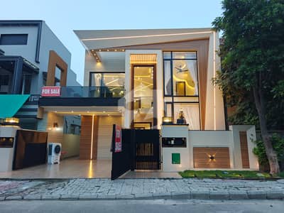 10 Marla Brand New Ultra Modern Designer House for Sale in Sector C, Bahria Town Lahore | Double-Height Lobby | Prime Location 10 Marla Brand New Ultra Modern Designer House for Sale in Sector C, Bahria Town Lahore | Double-Height Lobby | Prime Location