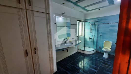 ONE-KANAL 2 BED UPPER PORTION AVAILABLE FOR RENT