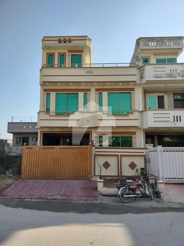 **2540 HOUSE FOR SALE IN G-13, ISLAMABAD** **2540 HOUSE FOR SALE IN G-13, ISLAMABAD**