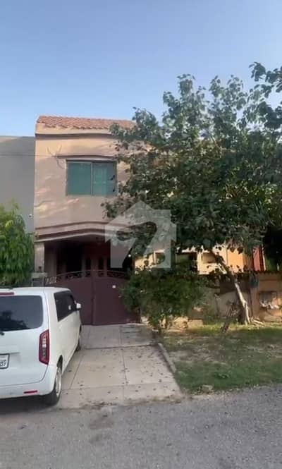Dha Phase 8 For Sale 5 Marla House