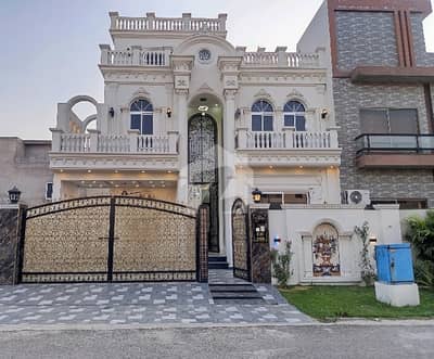 Ideal On Excellent Location House For sale In Citi Housing Society