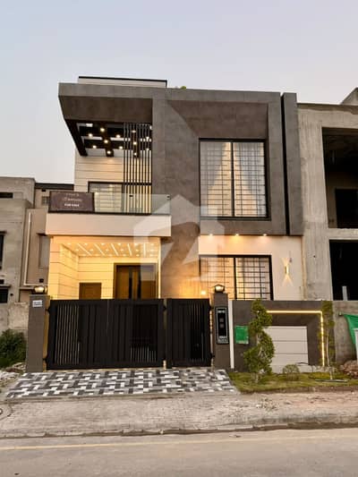 5 Marla Brand New House For Sale In Jinnah Block, Bahria Town Lahore | Modern Design | Ajmair Group