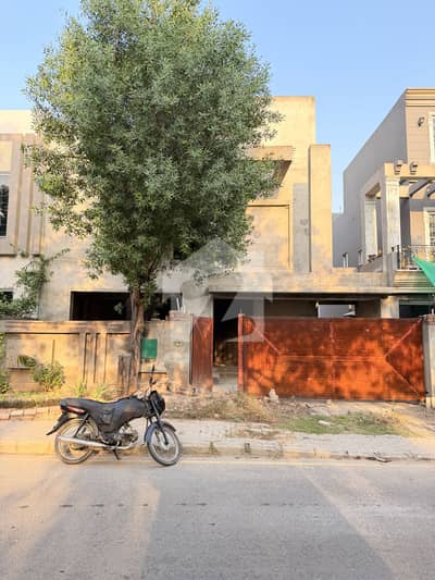 10 Marla Grey Structure For Sale Bahria Orchard Phase 1 Southern Block LDA Approved Facing Park