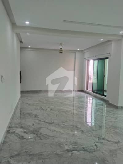 Luxury 12 Marla Apartment Available for rent in Askari 12