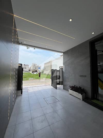 BRAND NEW HOUSE FOR RENT DHA 9 TOWN LAHORE