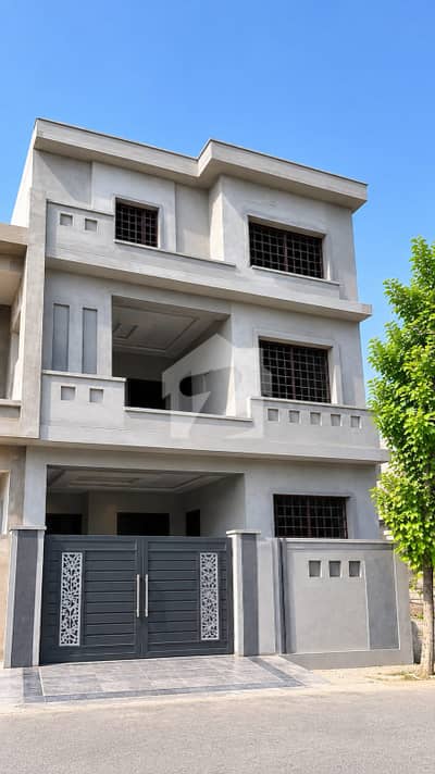 5 Marla Modern Design Grey Structure For Sale In Park View City Lahore 5 Marla Modern Design Grey Structure For Sale In Park View City Lahore