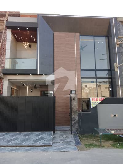 Brand New 5 Marla House For Sale In Jade Extension Block, Park View City Lahore Brand New 5 Marla House For Sale In Jade Extension Block, Park View City Lahore