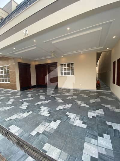14 Marla (40x80) Brand New Upper Portion For Rent In G-13 Islamabad