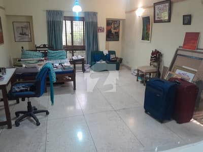 500 Square Yards Bungalow For Sale In DHA Phase 6 1+4 Bedrooms | 3-Car Parking 500 Square Yards Bungalow For Sale In DHA Phase 6 1+4 Bedrooms | 3-Car Parking
