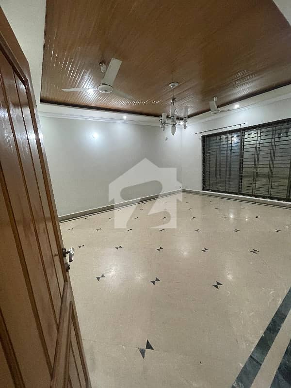 10 Marla Ground Portion For Rent In G-13 Islamabad 10 Marla Ground Portion For Rent In G-13 Islamabad