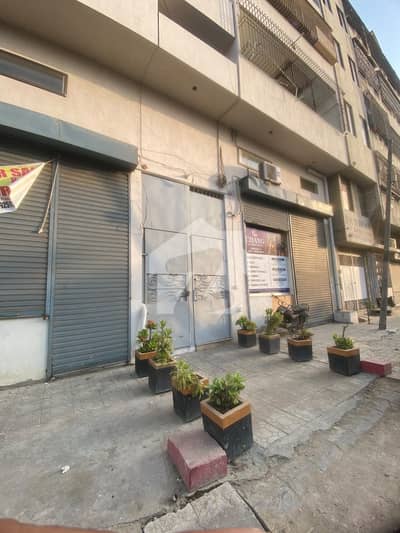 ڈی ایچ اے فیز 2 ڈی ایچ اے ڈیفینس,کراچی میں 3 کمروں کا 5 مرلہ فلیٹ 2.5 کروڑ میں برائے فروخت۔