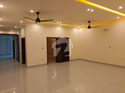 5400 Square Feet House For Sale In I-8/4 Islamabad