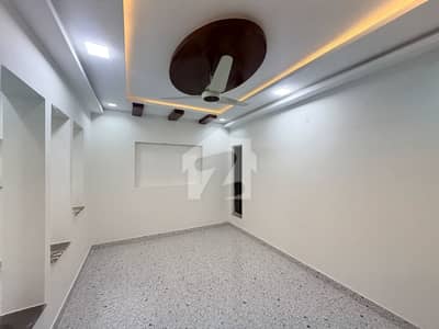 10 Marla Separate Ground Portion For Rent In Cantt Avenue Near Cantt