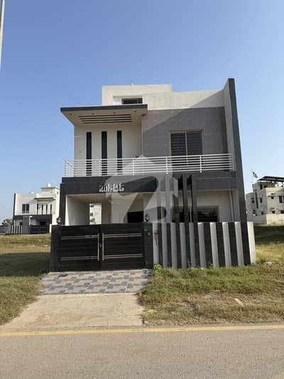 5 Marla Ultra Modern Bungalow for Sale in Grand City