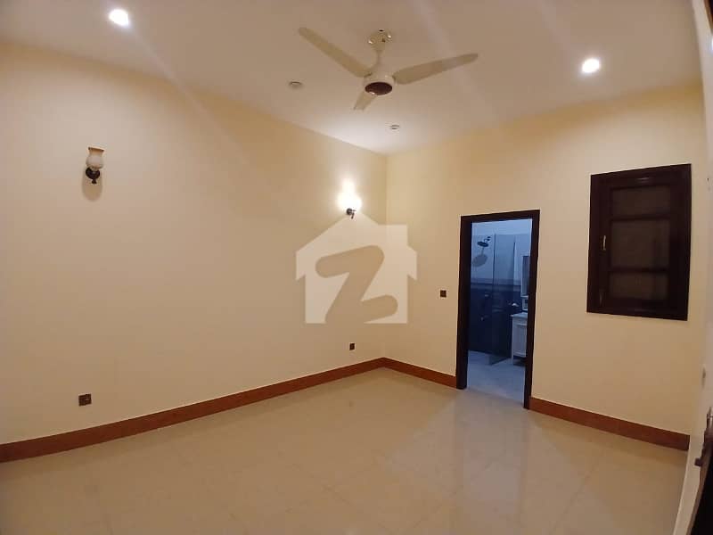 House In DHA Phase 8 For Rent House In DHA Phase 8 For Rent