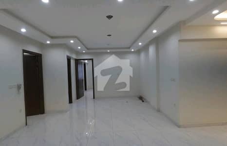 Prime Location 1050 Square Feet Flat For Rent Is Available In Amil Colony