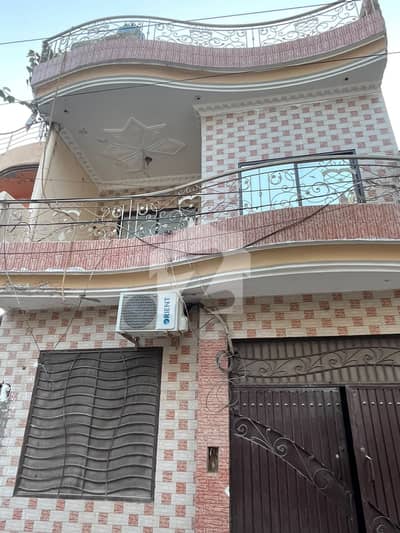 A Prime Location 5 Marla House Is Up For Grabs In Shah Rukn-e-Alam Colony