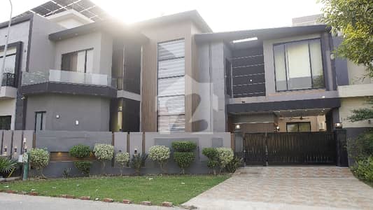 Centrally Located Prime Location House Available In DHA 9 Town - Block D For sale