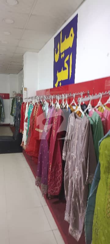 اسلام پورہ لاہور میں 9 مرلہ Studio دکان 7.99 کروڑ میں برائے فروخت۔