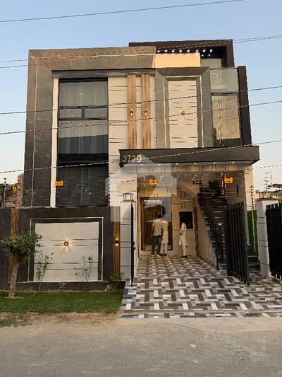الحرم گارڈن لاہور میں 3 کمروں کا 5 مرلہ مکان 1.52 کروڑ میں برائے فروخت۔ الحرم گارڈن لاہور میں 3 کمروں کا 5 مرلہ مکان 1.52 کروڑ میں برائے فروخت۔