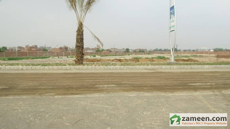 Plot For Sale In Green Wood City Block B