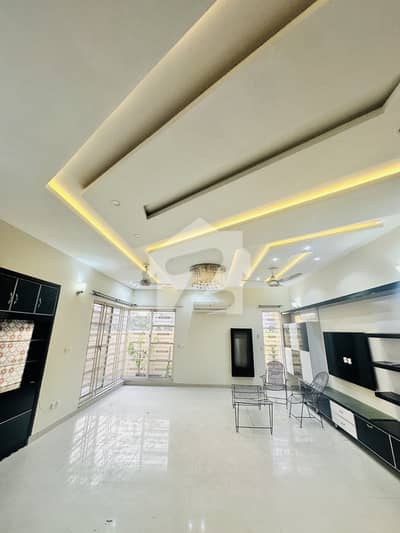 1 Kanal Double Unit House For Rent In DHA Phase 6 Lahore | 5 Beds | 3-Car Parking