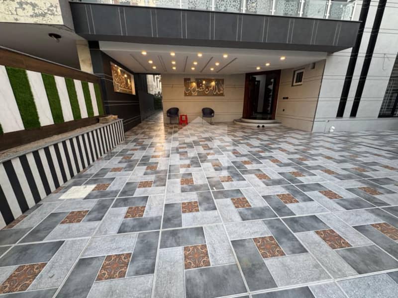 1 KANAL HOUSE FOR SALL IN GULBERG 5 1 KANAL HOUSE FOR SALL IN GULBERG 5