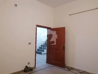 پنجاب سمال انڈسٹریز کالونی لاہور میں 3 کمروں کا 3 مرلہ مکان 1.6 کروڑ میں برائے فروخت۔ پنجاب سمال انڈسٹریز کالونی لاہور میں 3 کمروں کا 3 مرلہ مکان 1.6 کروڑ میں برائے فروخت۔