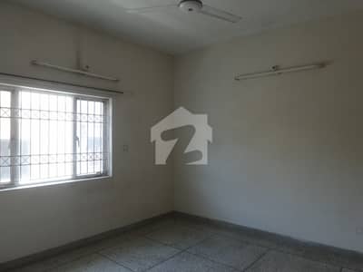 675 Square Yards House Ideally Situated In F-7