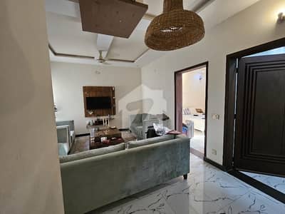 7.5 MARLA DOUBLE STOREY HOUSE FOR SALE OWNER BUILT IN NASHEMAN-E-IQBAL PHASE 1