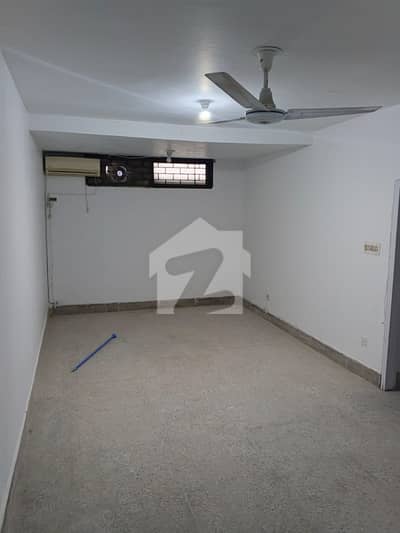 Recently Renovated Independent House 2 Bedrooms (Furnished/Unfurnished) Prime sector E-7, Islamabad, Reasonable rent Recently Renovated Independent House 2 Bedrooms (Furnished/Unfurnished) Prime sector E-7, Islamabad, Reasonable rent