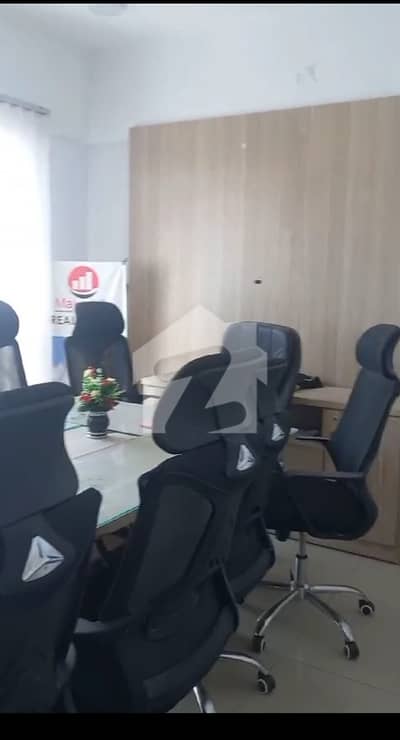 Office rent jami 11 4th floor with lift