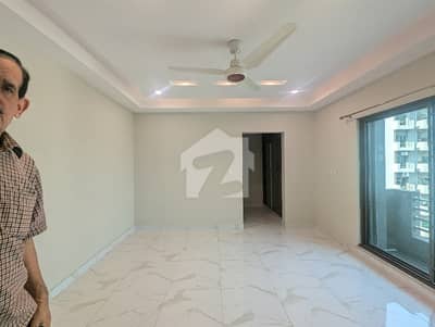 17-Marla 4-Bedroom'S Brand New | Luxury Apartment Available For Rent In Askari-10 Lahore.