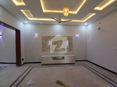G14/4 50x90 Upper Portion Available For Rent