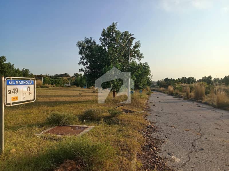 8marla plot for sale 8marla plot for sale