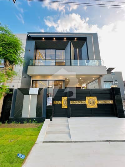 5 Marla Barnd New House For Sale in DHA Rahbar Phase 11 Sector 2