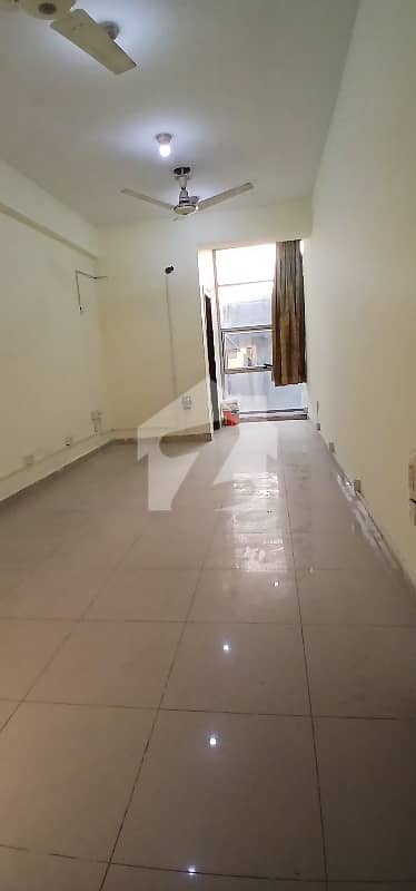 Commercial Studio Apartment For Rent Commercial Studio Apartment For Rent