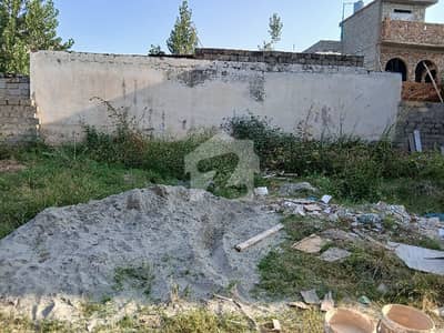 بنی گالہ اسلام آباد میں 5 مرلہ رہائشی پلاٹ 80.0 لاکھ میں برائے فروخت۔