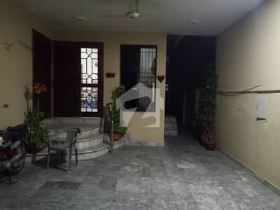 Spacious 10 Marla 6 Bedroom House for Sale in DHA Phase 4 Block AA Basement + Ground + First Floor | 2 Car Parking Spacious 10 Marla 6 Bedroom House for Sale in DHA Phase 4 Block AA Basement + Ground + First Floor | 2 Car Parking
