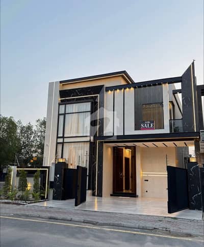 10 Marla Residential House For Rent In Sector C, Nearby Commercail Market, School, Mosuqe and Health Car Canter 10 Marla Residential House For Rent In Sector C, Nearby Commercail Market, School, Mosuqe and Health Car Canter