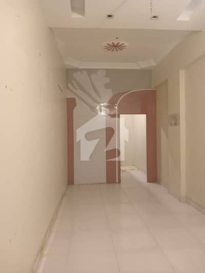 بخاری کمرشل ایریا ڈی ایچ اے فیز 6,ڈی ایچ اے ڈیفینس,کراچی میں 2 مرلہ Studio دکان 2.5 کروڑ میں برائے فروخت۔