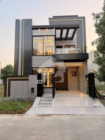 5 Marla Ultra Luxury House Modern Design For Sale In Bahria Orchard