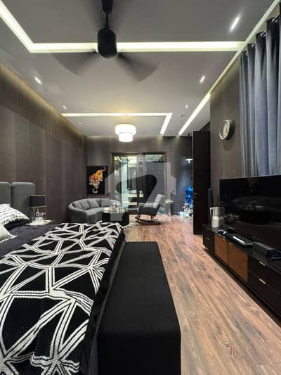 DHA PHASE 1 IDEAL LOCATION BUNGLOW 2 KANAL FACING PARK FOR RENT. DHA PHASE 1 IDEAL LOCATION BUNGLOW 2 KANAL FACING PARK FOR RENT.