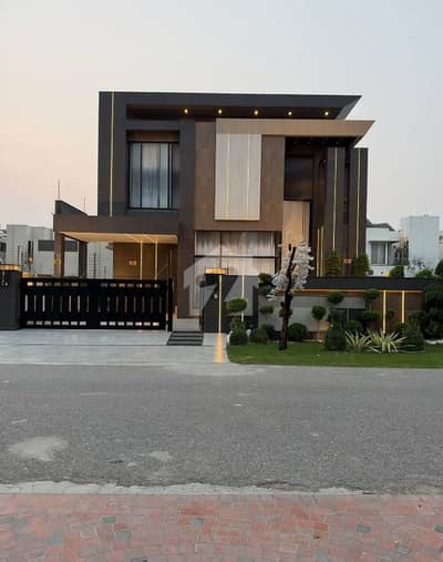 Top City Luxury 1 Kanal House For Sale