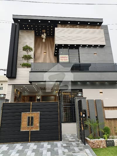 5 Marla Modern Design House Available For Sale In Crystal Block Parkview City Lahore 5 Marla Modern Design House Available For Sale In Crystal Block Parkview City Lahore